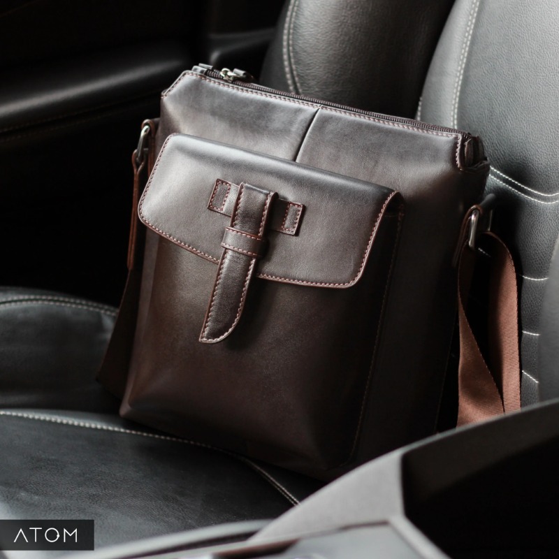 Elegant shoulder bag